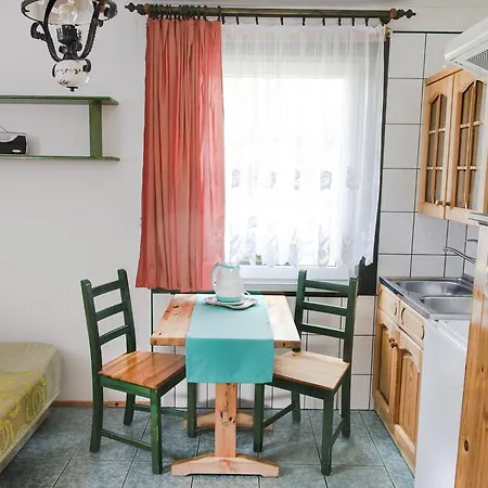 Osrodek Wypoczynkowy Wagabunda 3*