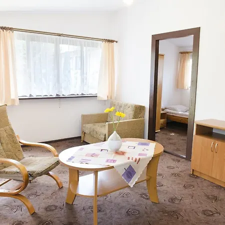 Osrodek Wypoczynkowy Wagabunda Village de vacances 3*